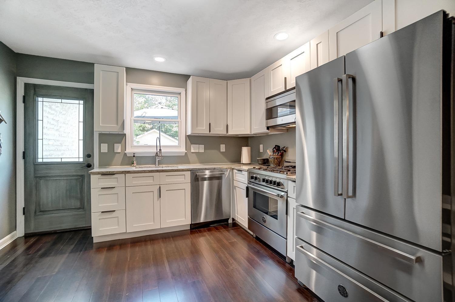 6640 Murray Road Cincinnati, OH 45227 - Photo 11 of 46 Gallery Image 11