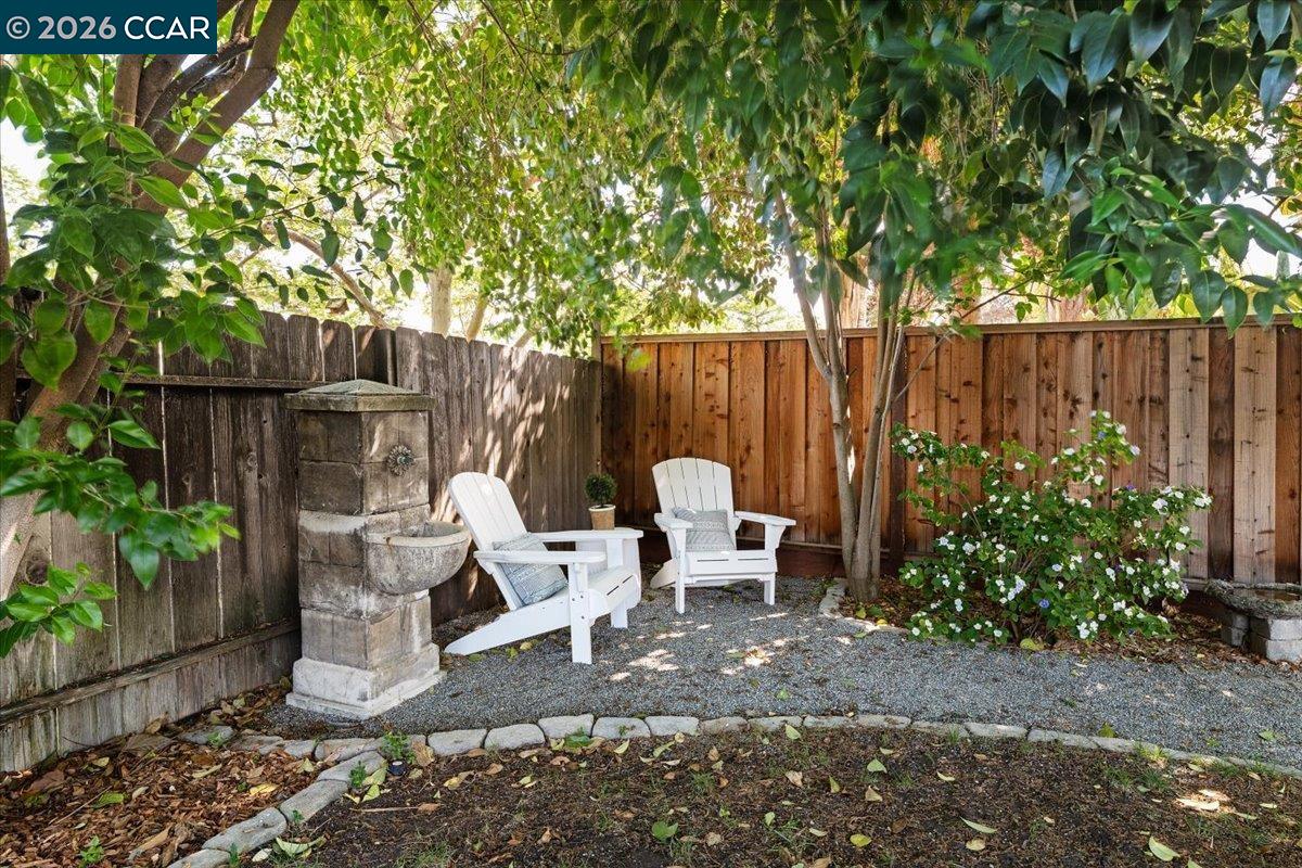 4175 Pickwick Drive Concord, CA 94521 - Photo 38 of 41 a garden view with a seating space