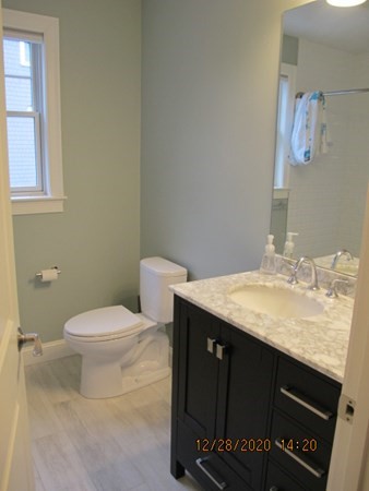 29 Dawson Drive Needham, MA 02492 - Photo 21 of 31