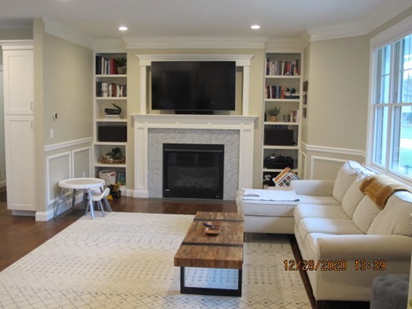 29 Dawson Drive Needham, MA 02492 - Photo 3 of 31