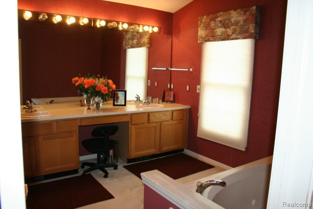 47145 Eastbourne Road Canton, MI 48188 - Photo 42 of 49 2014-05-12 15.00