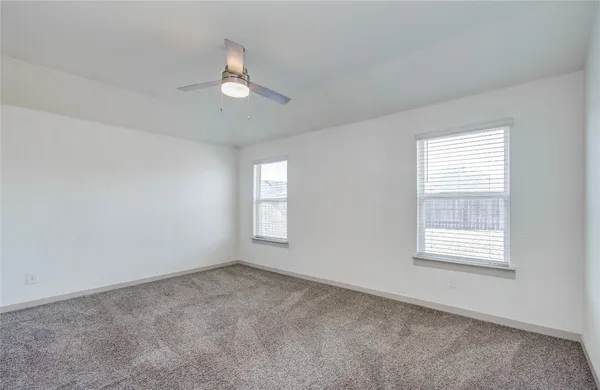 $2,350 | 4930 Natchez Trace, Fresno, TX 77545
