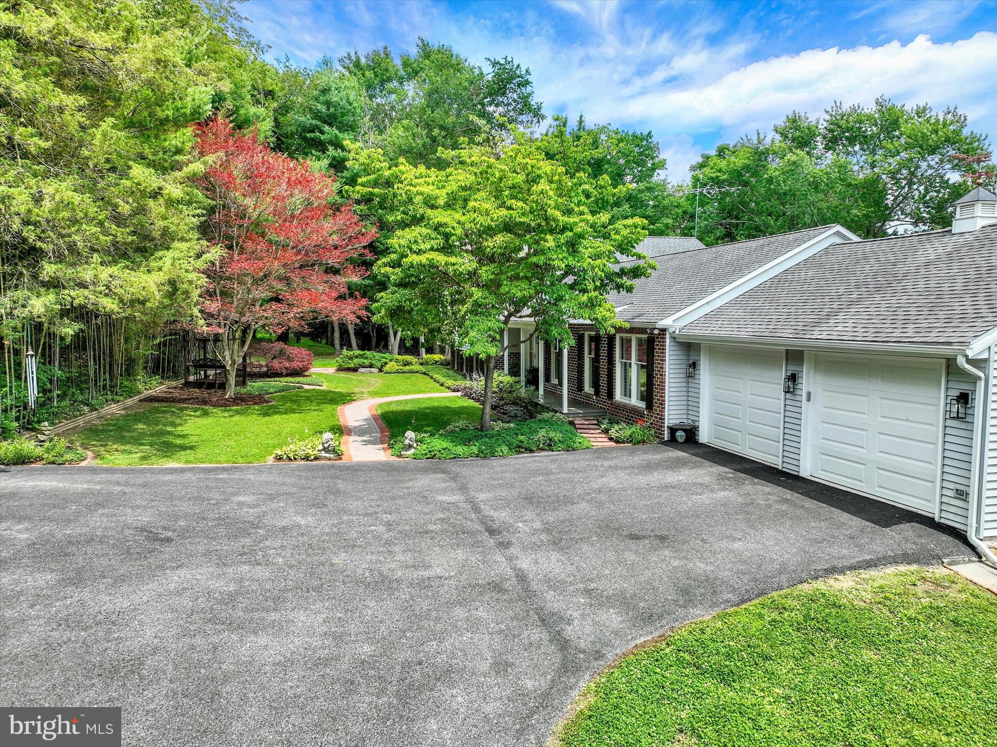 11013 Kline Road New Freedom, PA 17349 - Photo 6 of 57