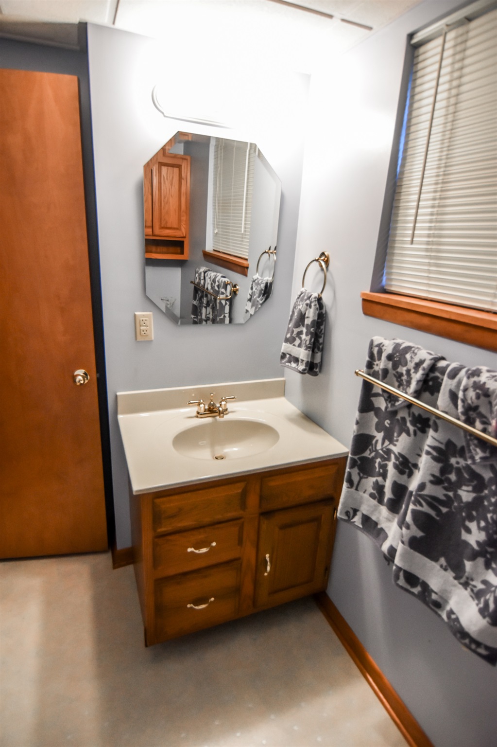51 Nunning Road Evansville, IN 47712 - Photo 27 of 33 Gallery Image 27