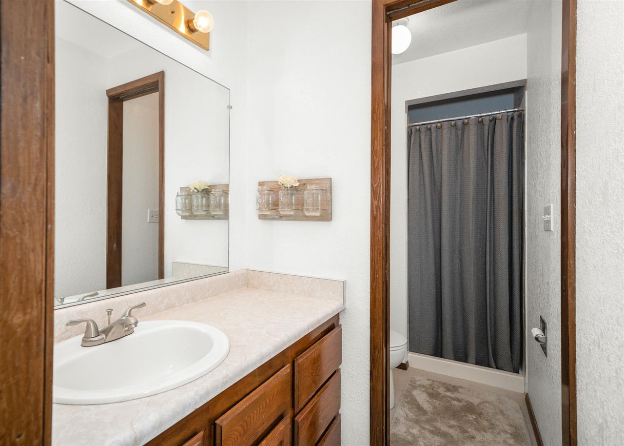 1218 North Van Marter Road Spokane Valley, WA 99206 - Photo 12 of 20