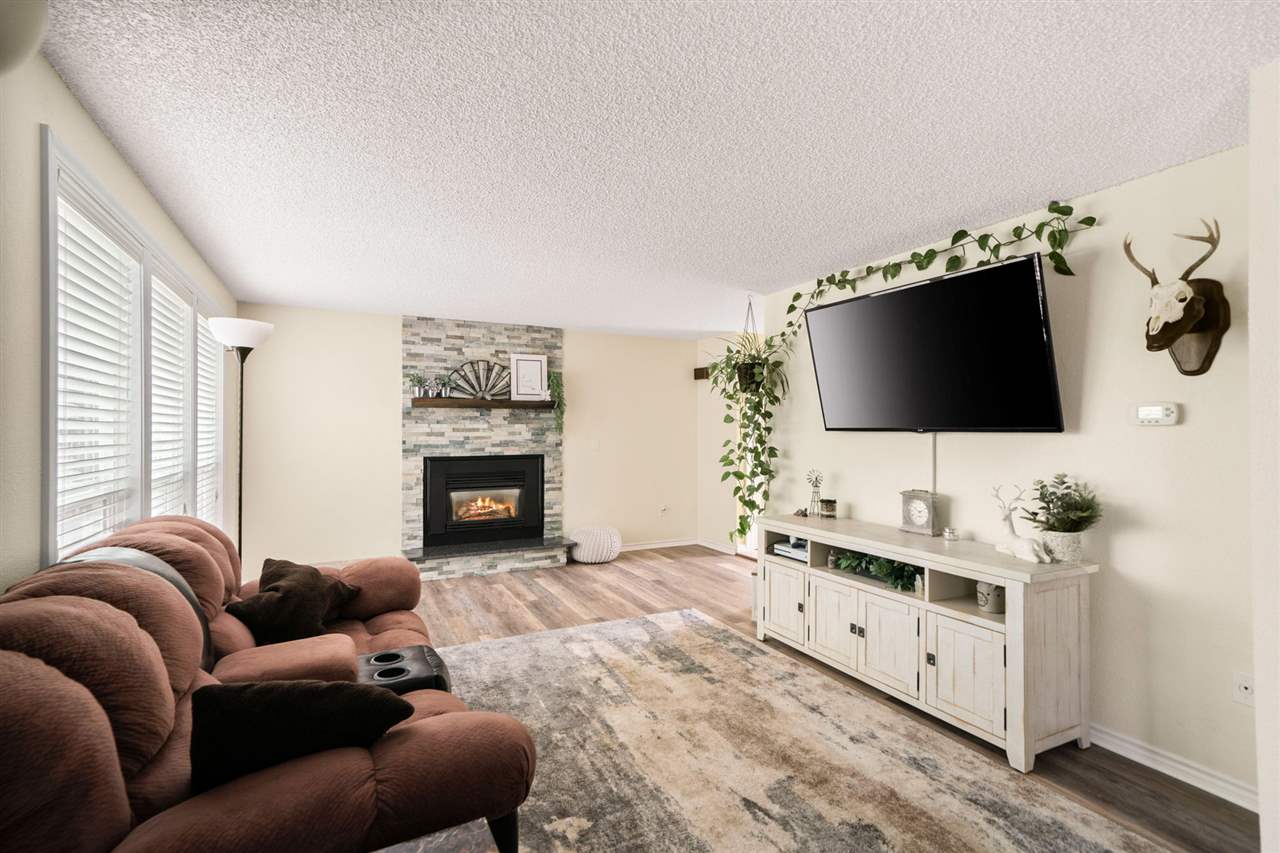 1218 North Van Marter Road Spokane Valley, WA 99206 - Photo 4 of 20