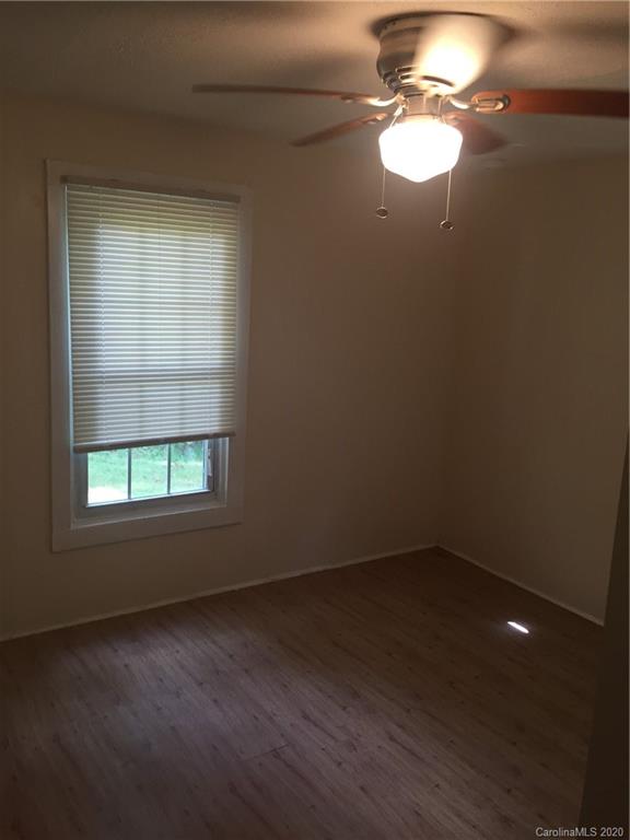 80 Maple Springs Road Asheville, NC 28805 - Photo 8 of 19 Gallery Image 8
