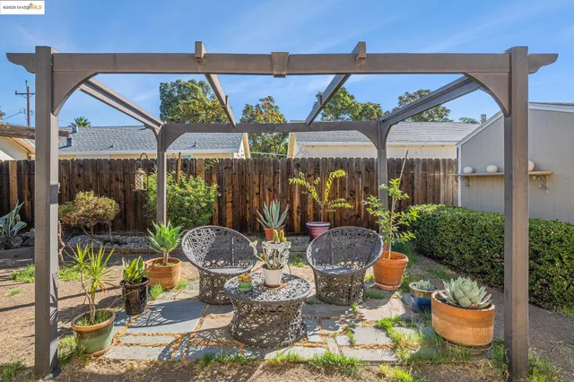 $475,000 | 2005 C Street, Antioch, CA 94509