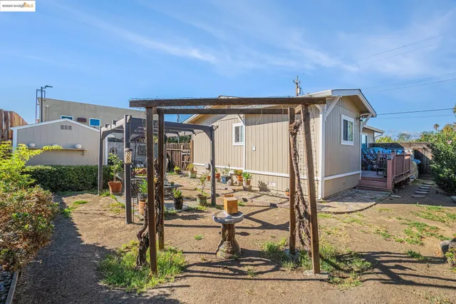 $475,000 | 2005 C Street, Antioch, CA 94509