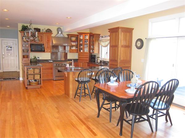 8 Indian Brook Road Ashland, MA 01721 - Photo 5 of 29 Gallery Image 5