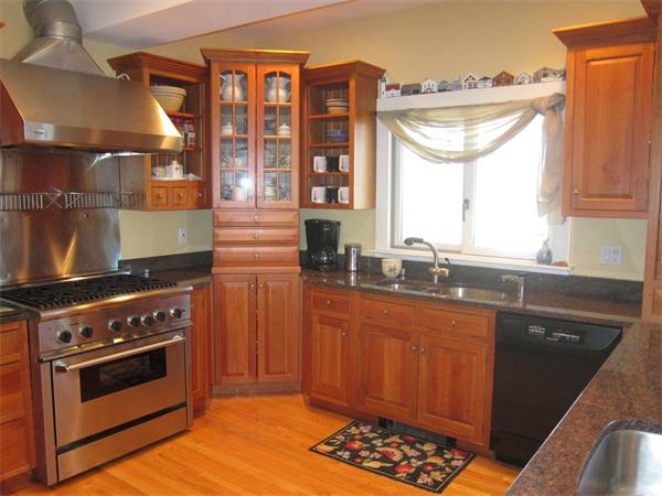 8 Indian Brook Road Ashland, MA 01721 - Photo 8 of 29 Gallery Image 8