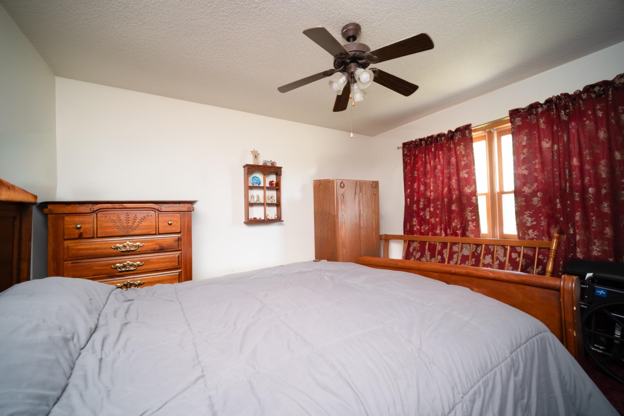 15767 Crowley Road Durand, IL 61024 - Photo 16 of 18 a bedroom with a bed and a closet