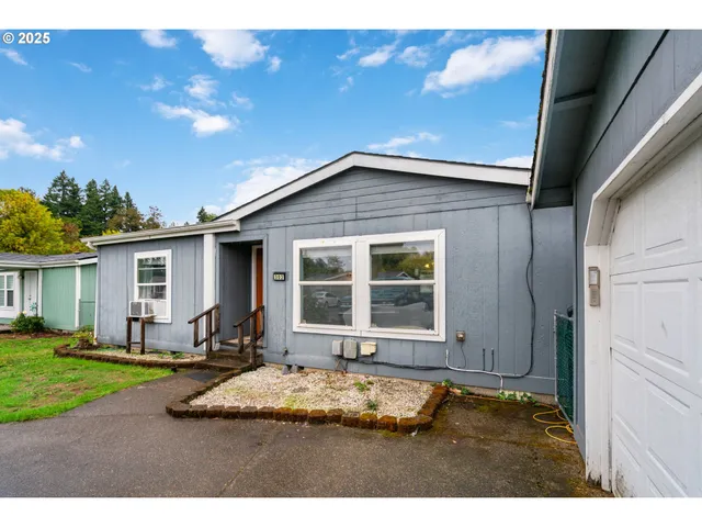 $150,000 | 1655 South Elm Street, Unit 302, Canby, OR 97013