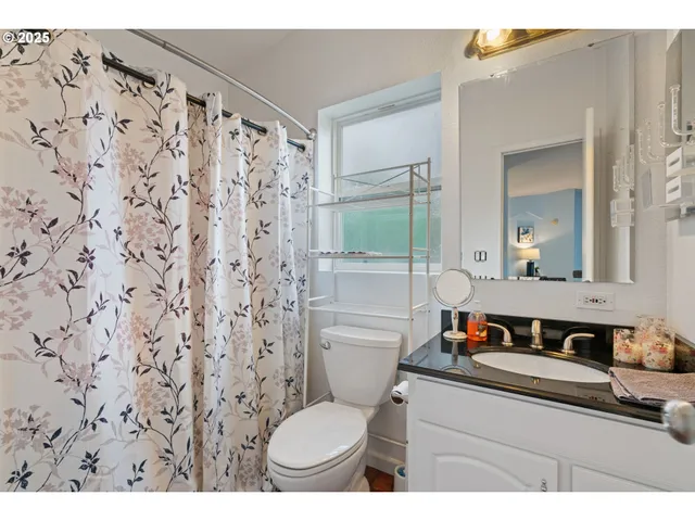 $150,000 | 1655 South Elm Street, Unit 302, Canby, OR 97013