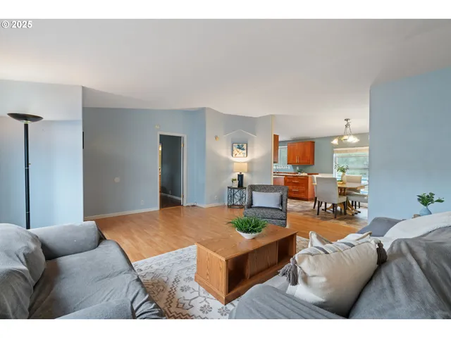 $150,000 | 1655 South Elm Street, Unit 302, Canby, OR 97013