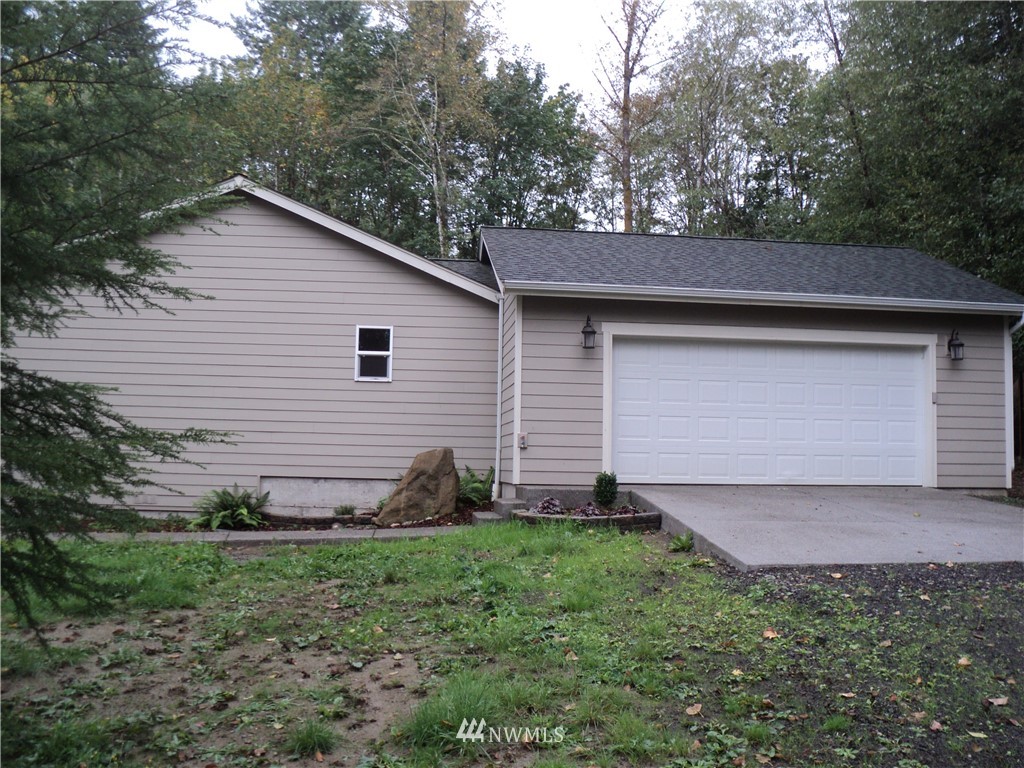 4381 Southwest County Line Road Port Orchard, WA 98367 - Photo 9 of 9 Gallery Image 9