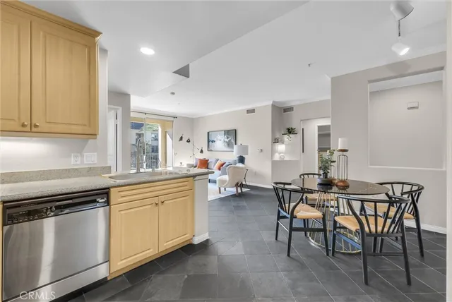 $3,590 | 3300 Watermarke Place, Irvine, CA 92612