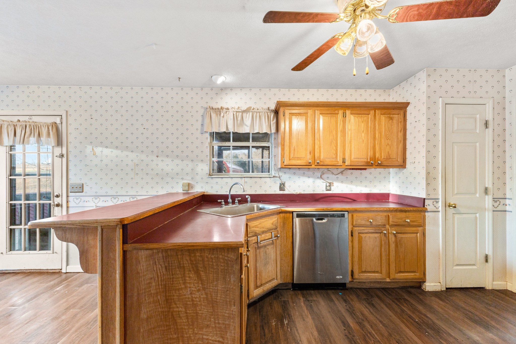 1001 Old Eastside Road Burns, TN 37029 - Photo 15 of 60