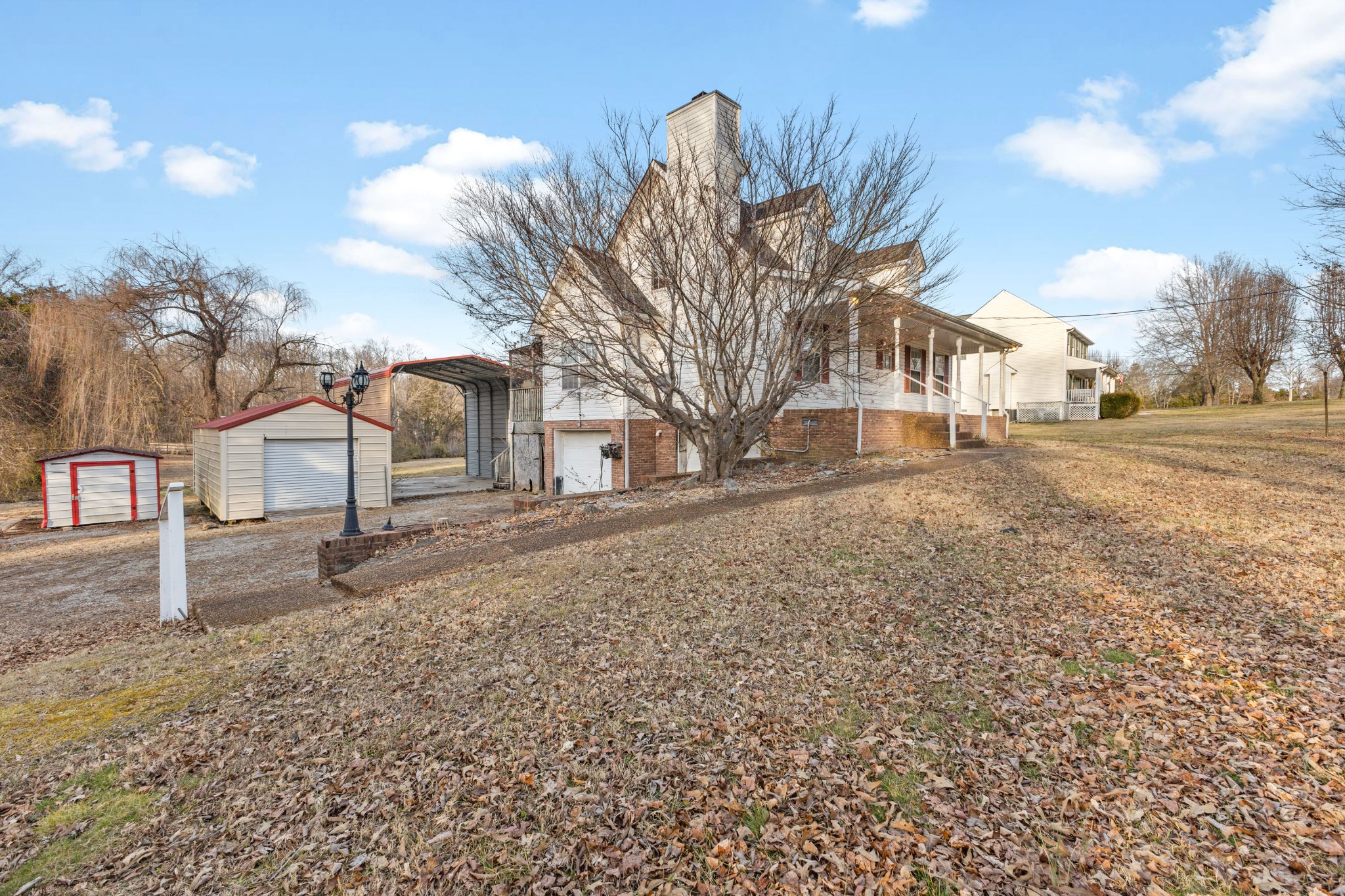 1001 Old Eastside Road Burns, TN 37029 - Photo 38 of 60