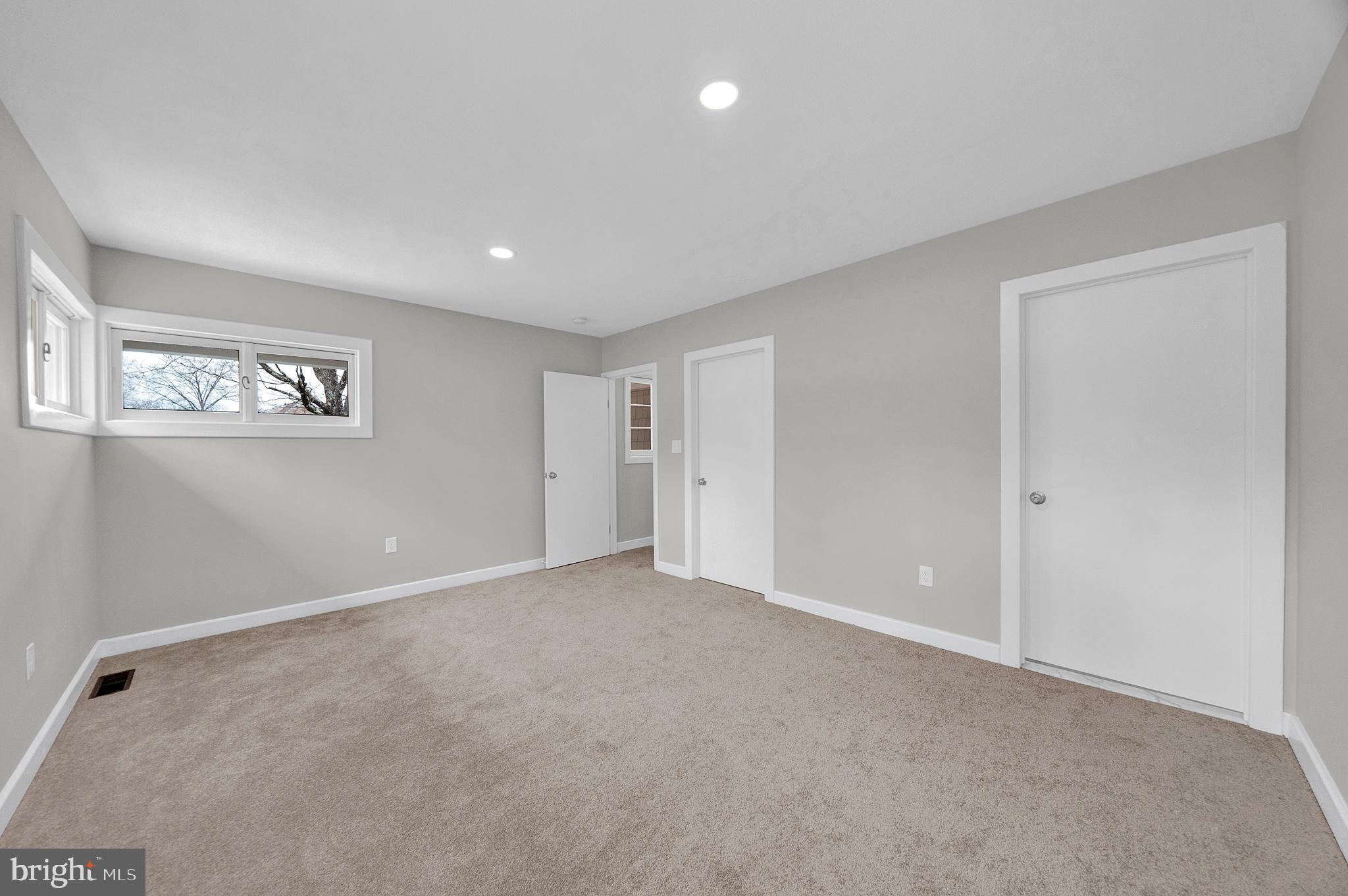 412 Washington Crossing Pennington Road Titusville, NJ 08560 - Photo 15 of 38 a view of an empty room