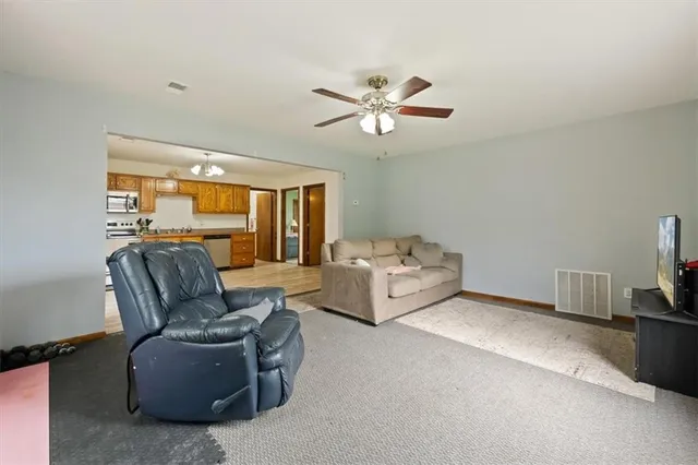 $249,900 | 1349 760 P Road, Urich, MO 64788