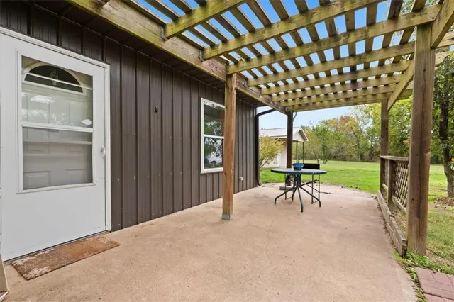 $249,900 | 1349 760 P Road, Urich, MO 64788