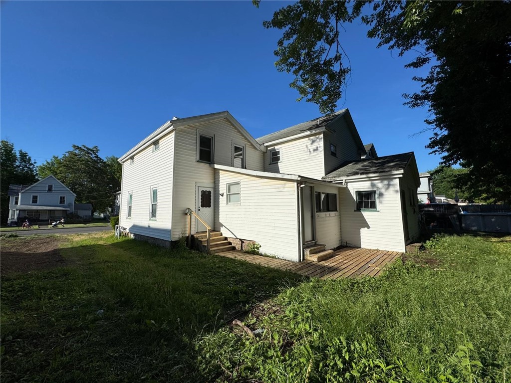 232 East State Street Albion, NY 14411 - Photo 3 of 39