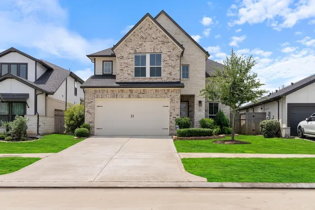 $464,000 | 29023 Laurel Grove Lane, Fulshear, TX 77441