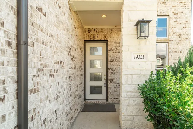 a view of a entryway door of the building