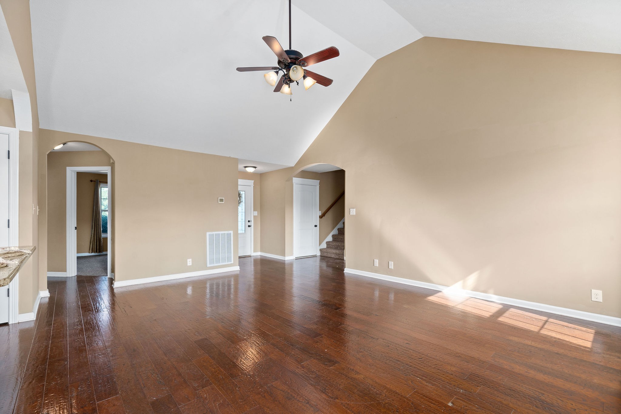 4206 Station Road Cunningham, TN 37052 - Photo 7 of 37 Gallery Image 7