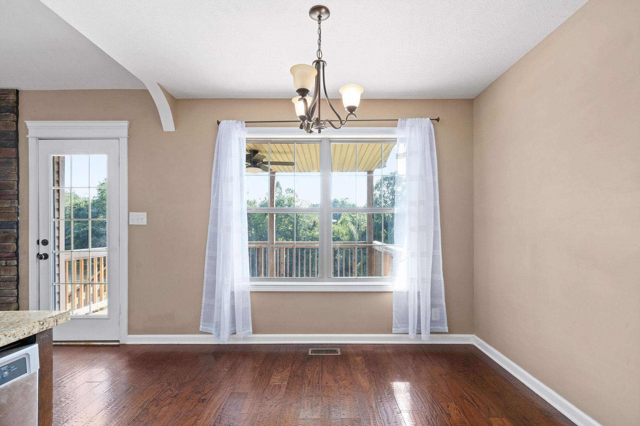 4206 Station Road Cunningham, TN 37052 - Photo 10 of 37 Gallery Image 10