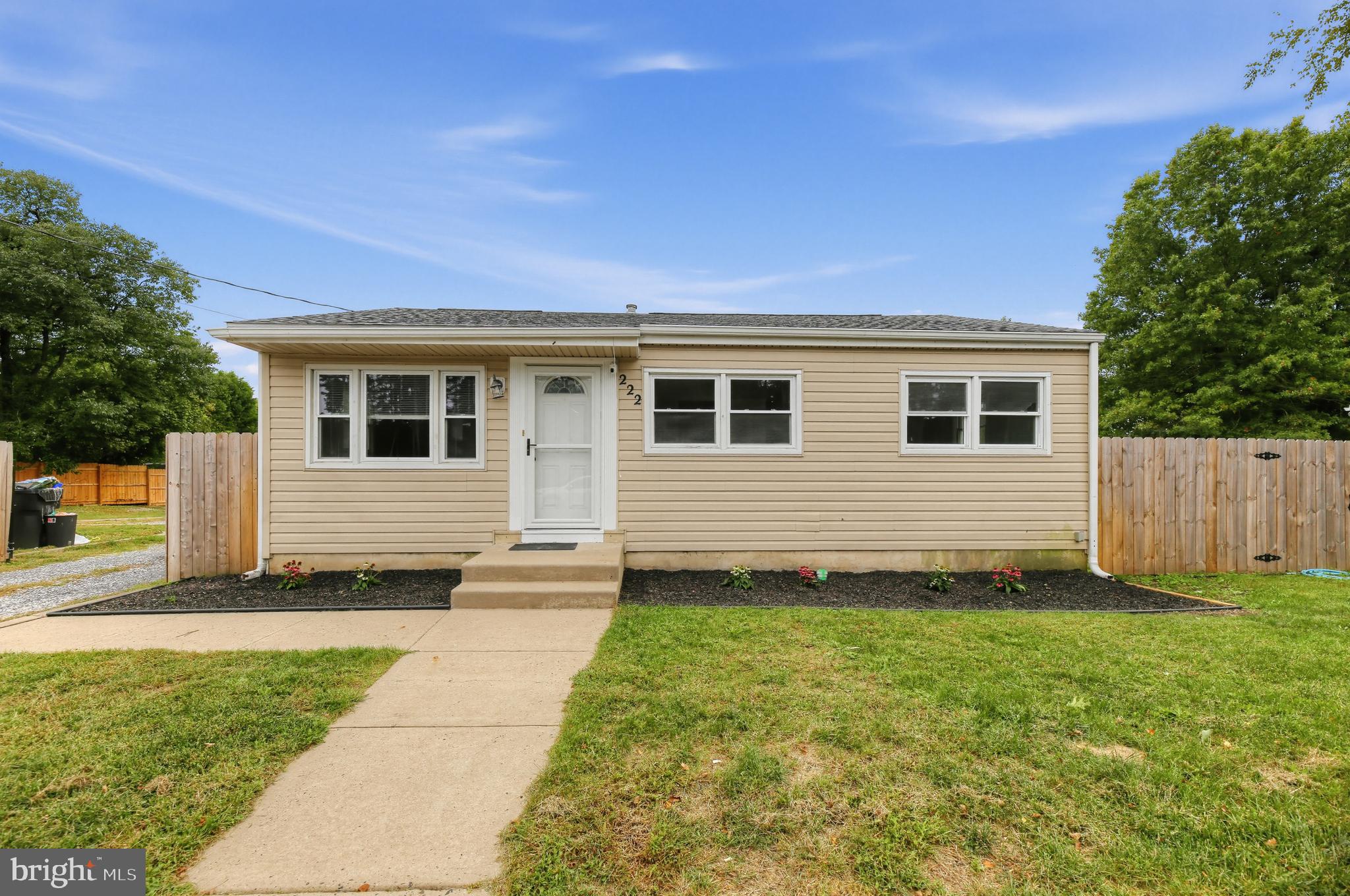 222 Cross Keys Road Berlin, NJ 08009 - Photo 2 of 16 Gallery Image 2