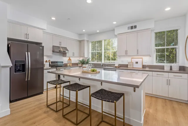 $1,195,000 | 5680 Surfrider Way, Unit 105, Goleta, CA 93117