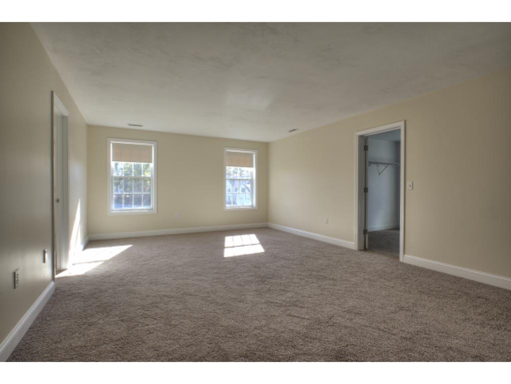 14 Jacob Road Windham, NH 03087 - Photo 17 of 26
