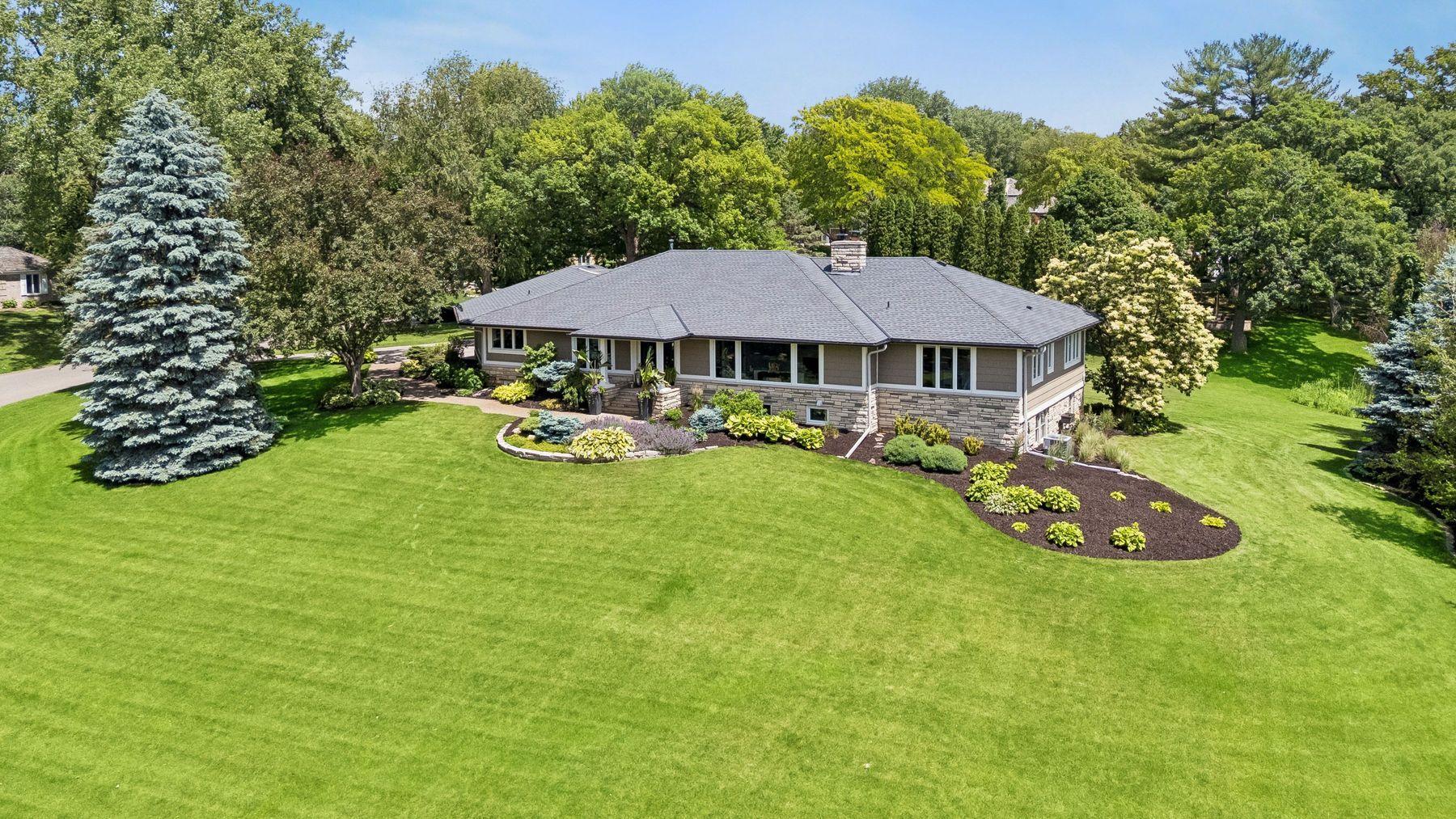 6641 Parkwood Road Edina, MN 55436 - Photo 2 of 86