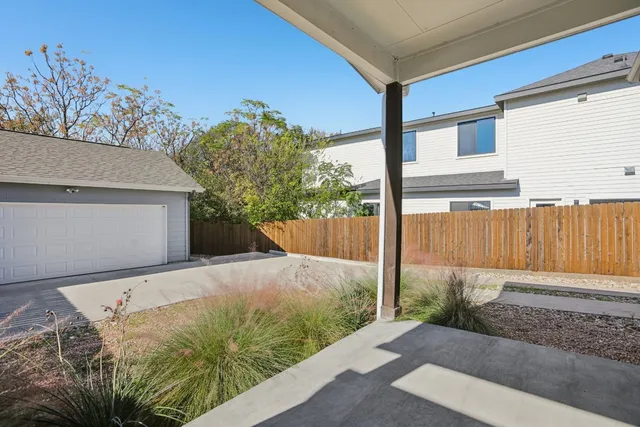 $775,000 | 1206 Deloney Street, Unit B, Austin, TX 78721