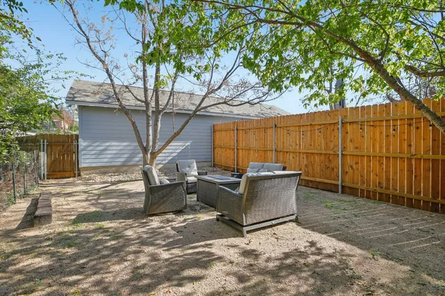 $775,000 | 1206 Deloney Street, Unit B, Austin, TX 78721