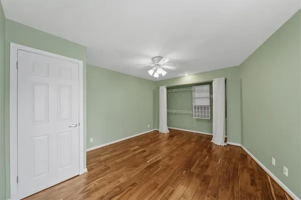$185,000 | 3838 Rainbow Boulevard, Unit 304, Kansas City, KS 66103