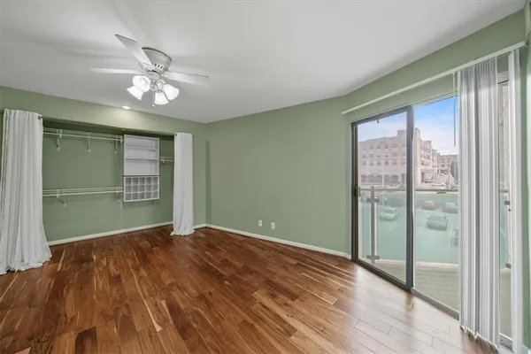 $185,000 | 3838 Rainbow Boulevard, Unit 304, Kansas City, KS 66103