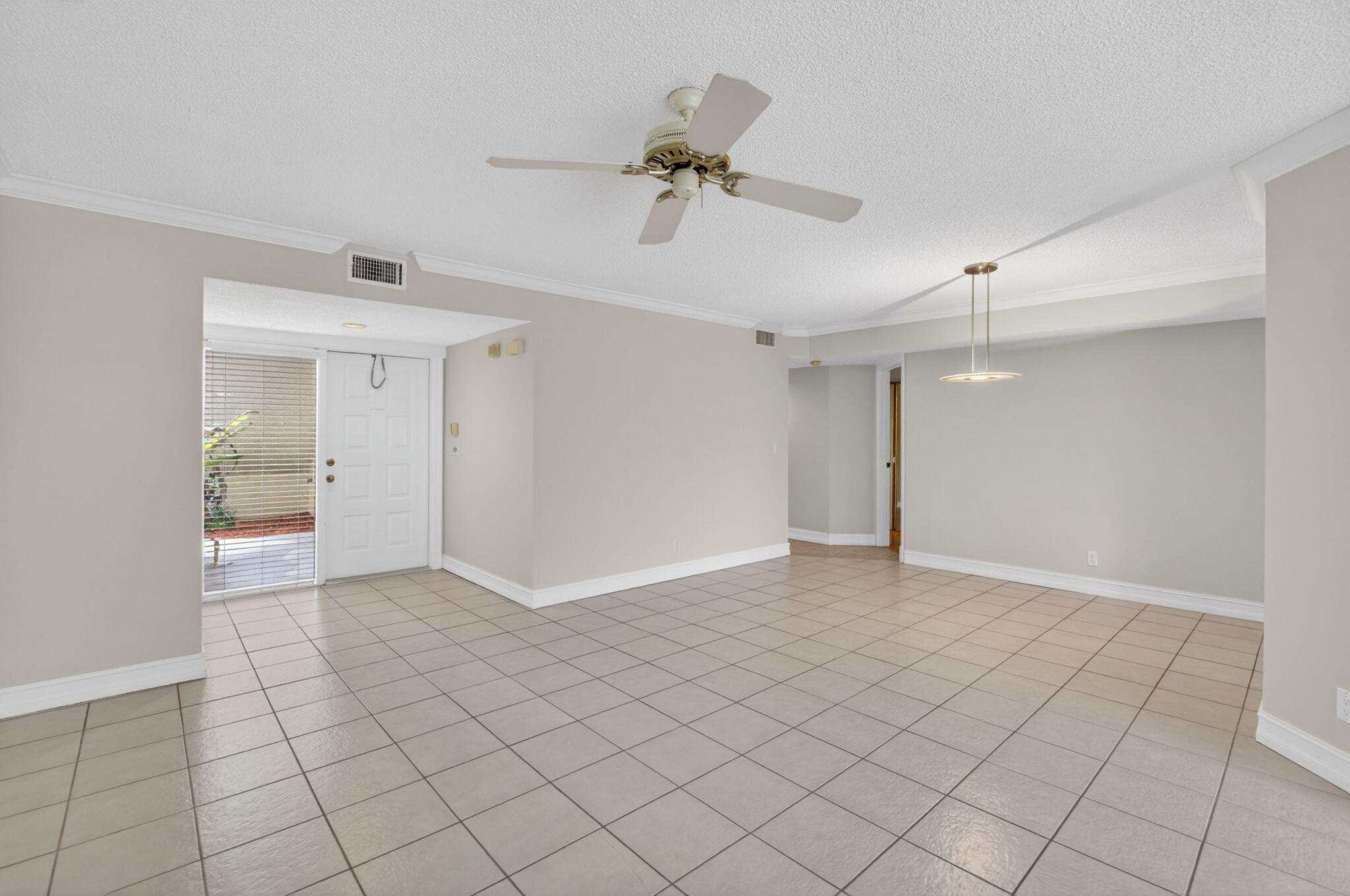 17276 Boca Club Boulevard, Unit 1805 Boca Raton, FL 33487 - Photo 14 of 64 23-web-or-mls-DSC_3000