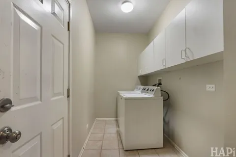 $619,000 | 1385 Caribou Lane, Hoffman Estates, IL 60192