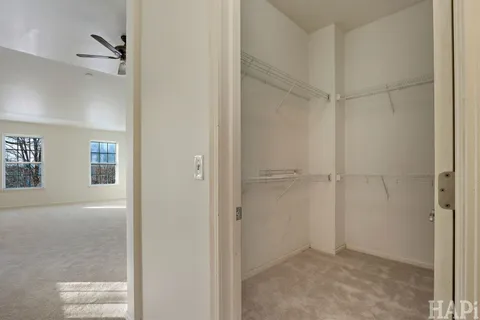 $619,000 | 1385 Caribou Lane, Hoffman Estates, IL 60192