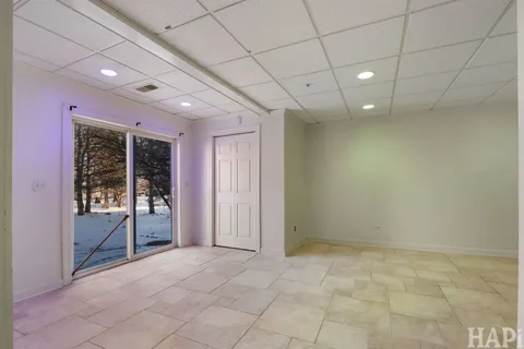 $619,000 | 1385 Caribou Lane, Hoffman Estates, IL 60192