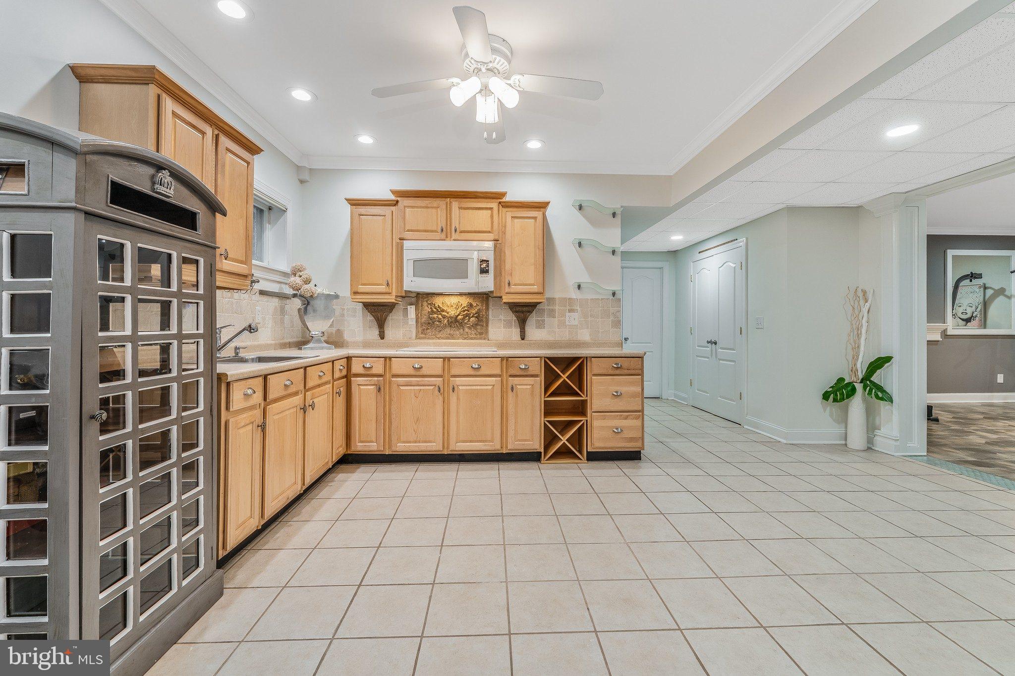 97 Union Road Frenchtown, NJ 08825 - Photo 60 of 112 Spacious kitchen with modern charm.