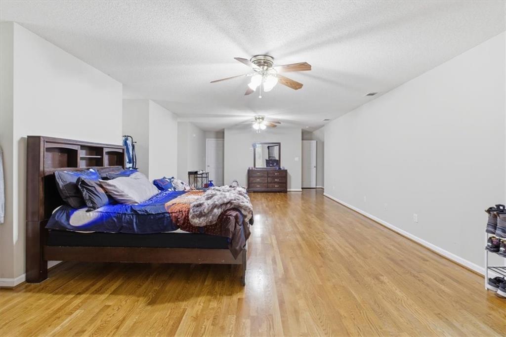 164 Laurens Road Rockmart, GA 30153 - Photo 29 of 41 a bed room with bed and window