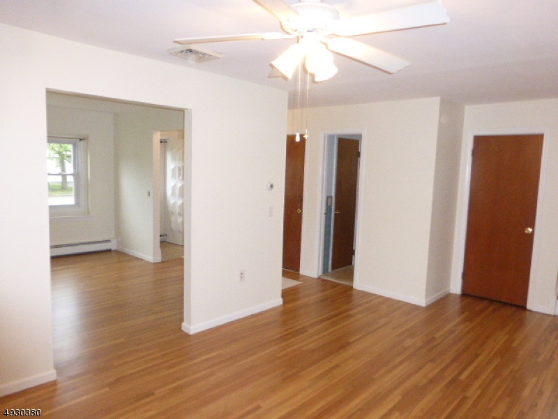 29 Oxford Road Wharton, NJ 07885 - Photo 6 of 25