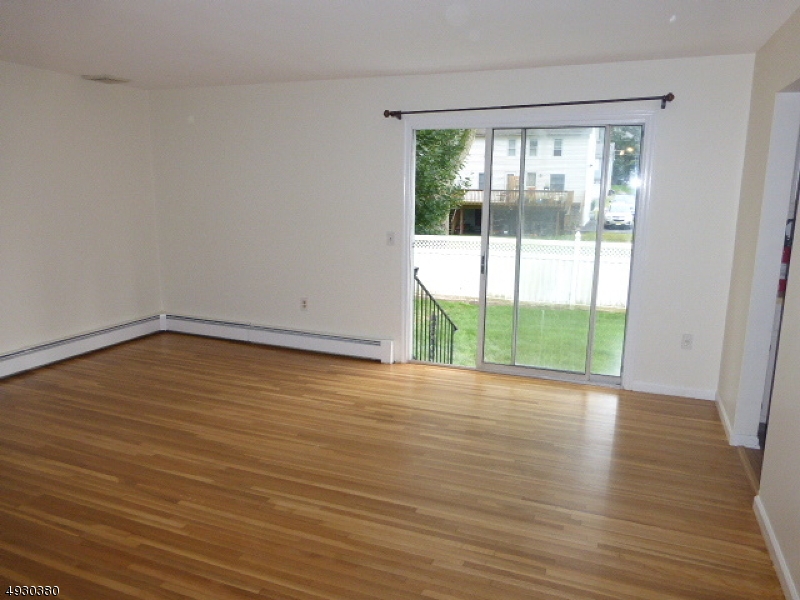 29 Oxford Road Wharton, NJ 07885 - Photo 9 of 25