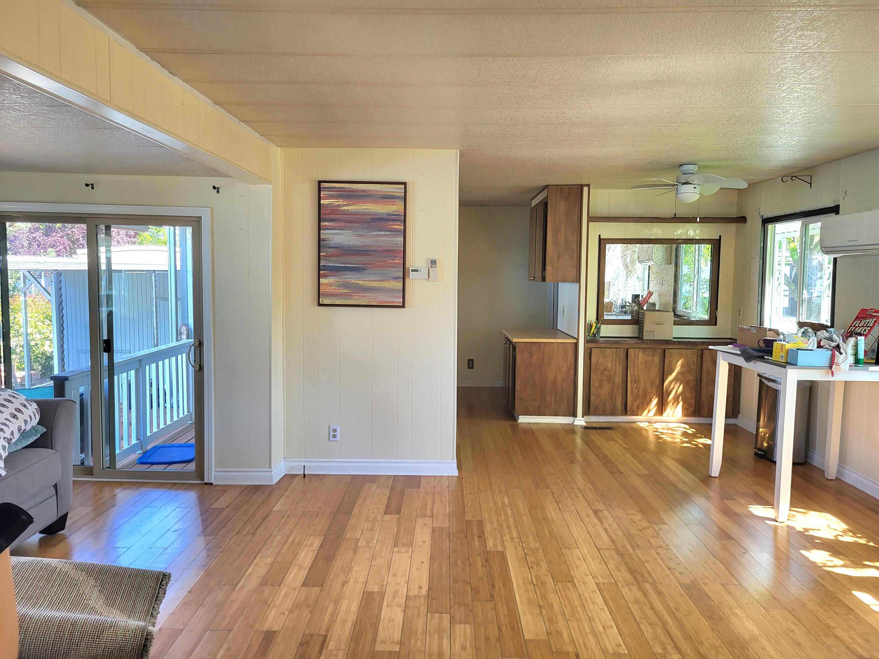 2385 Table Rock Road, Unit SPC 28 Medford, OR 97501 - Photo 5 of 20 20260430_114235