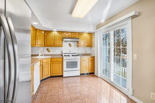 $2,950 | 3406 French Drive, Bridgewater, NJ 08807