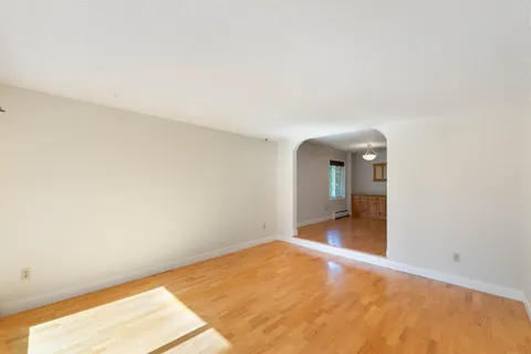 $174,900 | 4820 Park Commons Drive, Unit 235, St. Louis Park, MN 55416